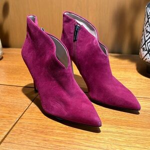 Vince Camuto mulberry suede heeled bootie side zip 6